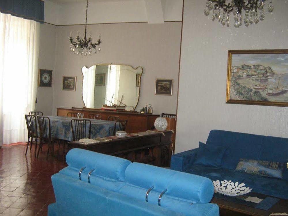 La Pulce Argentata Διαμέρισμα Σέστρι Λεβάντε Εξωτερικό φωτογραφία