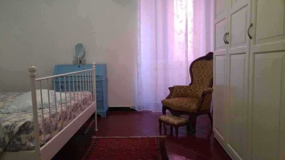 La Pulce Argentata Διαμέρισμα Σέστρι Λεβάντε Εξωτερικό φωτογραφία